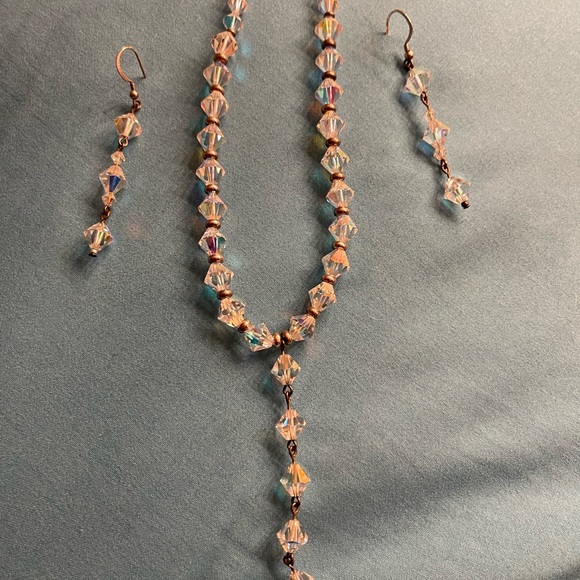 Crystal Necklace and Earring set - Picture 5 of 7